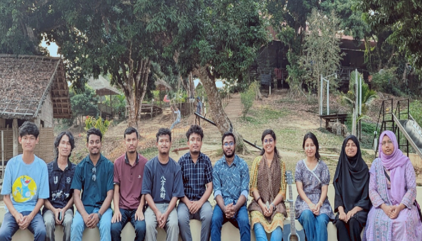 পাহাড়, লেক ও পেশাদারিত্বের মেলবন্ধনে রাবিপ্রবিসাসের একদিন