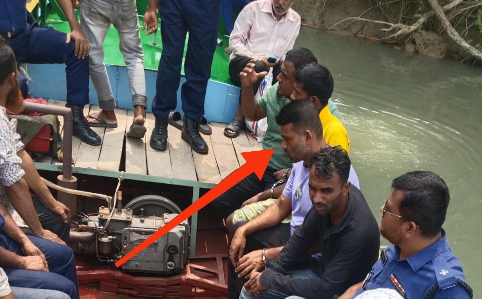 নলছিটিতে ইকবাল হত্যায় ইউপি সদস্য বাদল আটক