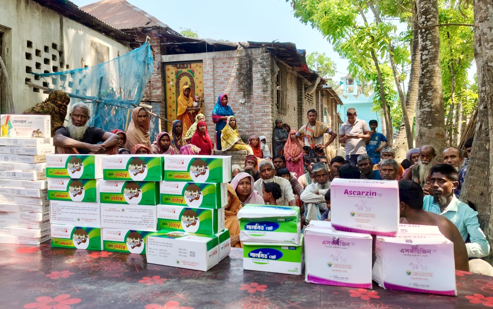 মান্দার বিষ্ণুপুরে গবাদি পশুর ফ্রি মেডিকেল ক্যাম্প ও টিকাদান কর্মসূচি অনুষ্ঠিত