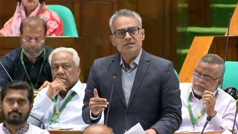 দেশের রেল নেটওয়ার্ক সম্প্রসারণের কাজ চলছে: রেলমন্ত্রী