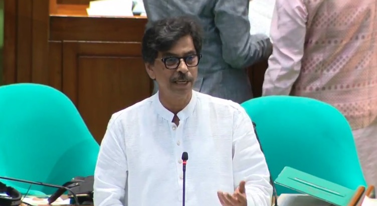 কৃষকদের মাঝে যথাসময়ে সার-বীজ প্রদানে সরকার পদক্ষেপ নিয়েছে: কৃষি মন্ত্রী