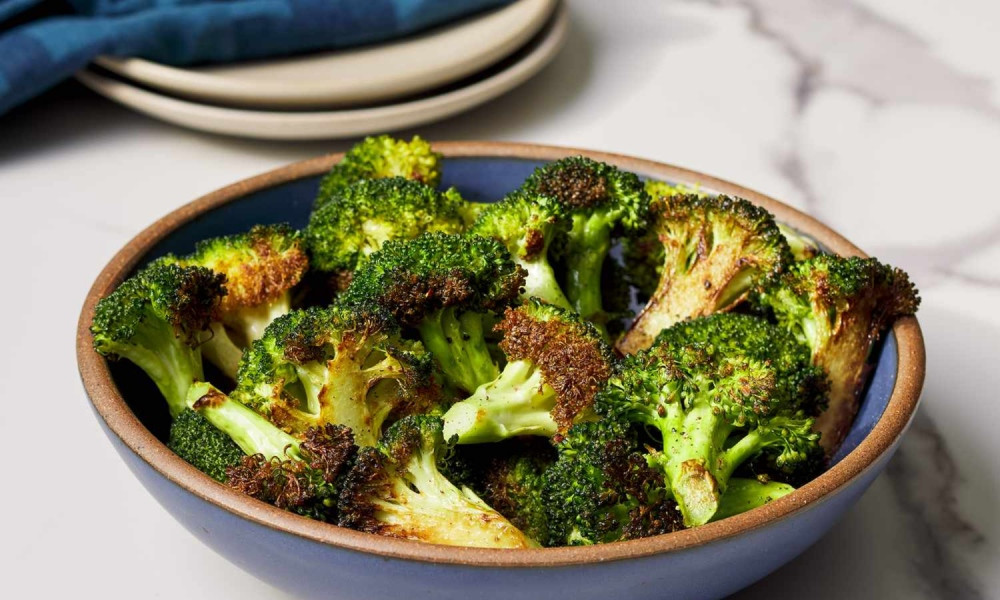 ওজন কমাতে খেতে পারেন ব্রোকলি