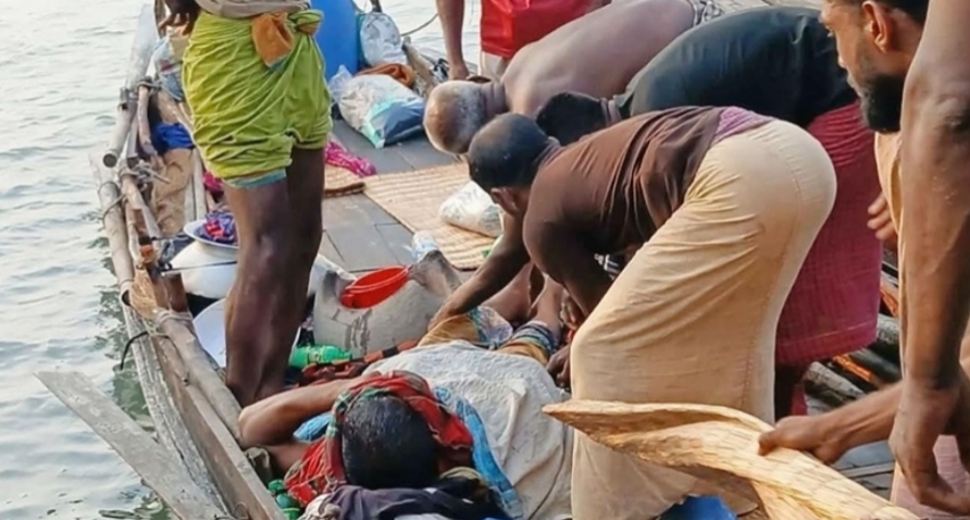 সুন্দরবনে বাঘের আক্রমণে মৌয়াল আহত