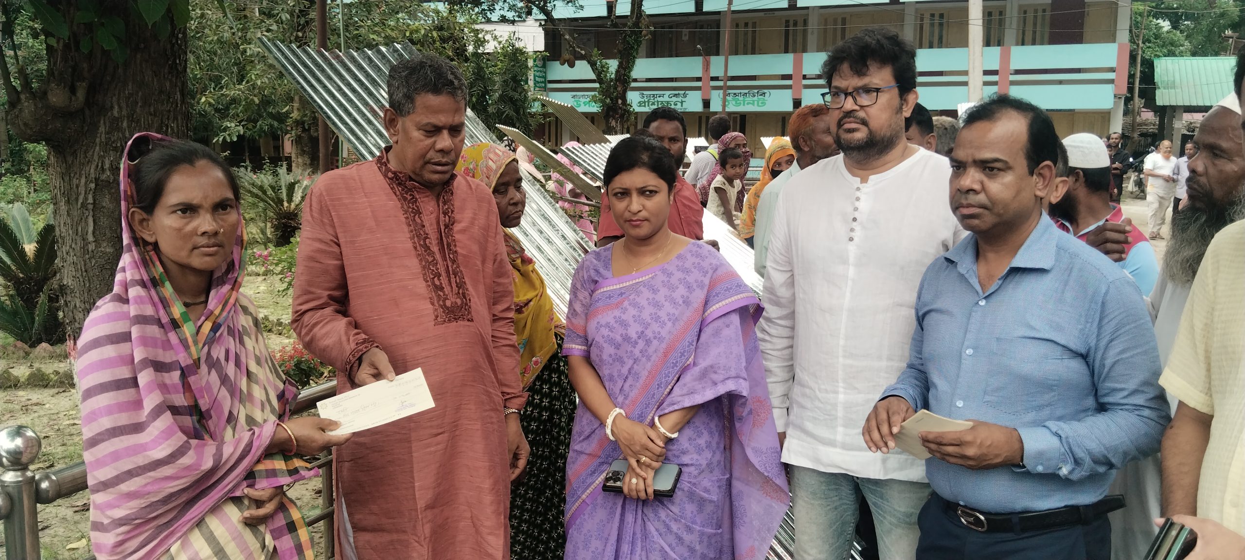 প্রধানমন্ত্রী তারেক রহমানের নির্বাচনী প্রতিশ্রুতির আলোকে দিনাজপুরে সংসদ সদস্যের দিনব্যাপী কর্মসূচি সম্পন্ন