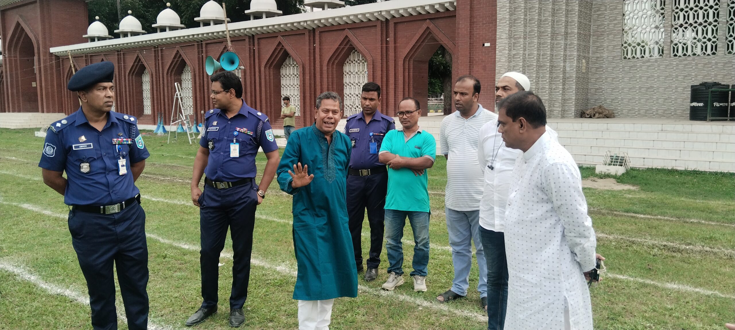 দিনাজপুর গোর-এ-শহীদ বড় ময়দানে সকাল সাড়ে ৮টায় ঈদের প্রধান জামাত অনুষ্ঠিত হবে