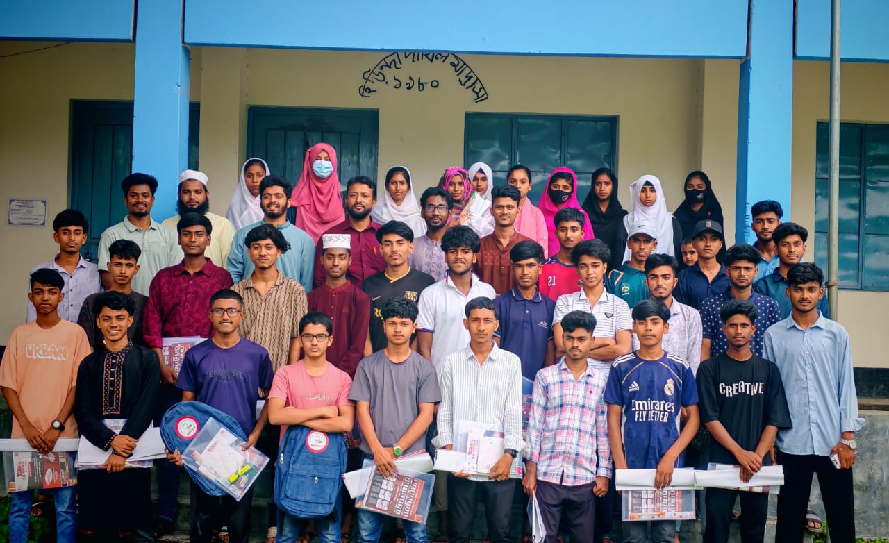 Unibrains’ এর উদ্যোগে ক্যারিয়ার গাইডলাইন ও বিশ্ববিদ্যালয় ভর্তি প্রস্তুতি’ শীর্ষক সেমিনার অনুষ্ঠিত