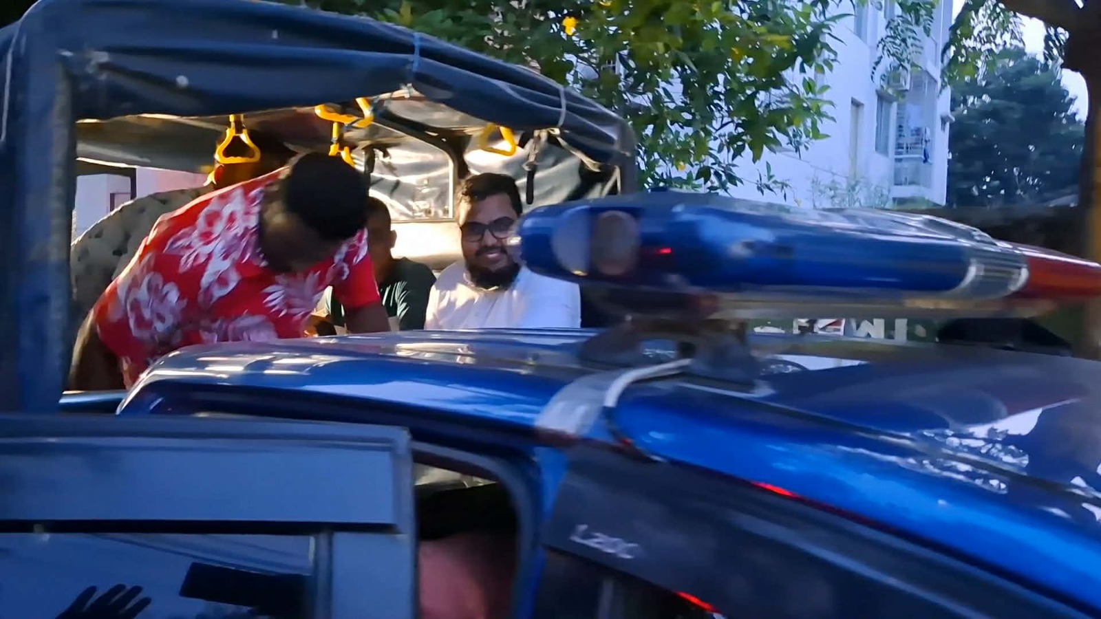 ঝিনাইদহে ছাত্রদলের মামলায় এনসিপির কেন্দ্রীয় যুগ্ম সদস্য সচিব তারেক রেজা গ্রেফতার
