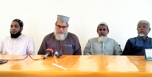 উলিপুরে মাদ্রাসার অধ্যক্ষ মো. লিয়াকত আলীর বিরুদ্ধে নানা অনিয়ম, ও দুর্নীতির অভিযোগ