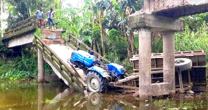 কুড়িগ্রামে সেতু ধসের ঘটনায় প্রাণ গেল ১ জনের, যোগাযোগ বিচ্ছিন্ন তিন ইউনিয়ন