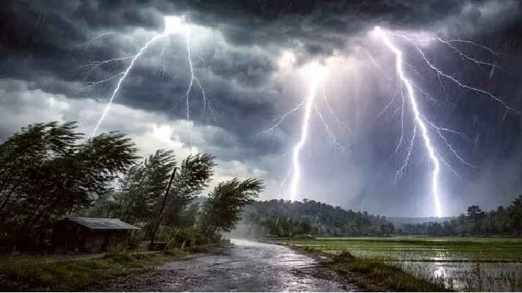 রাণীনগরে বজ্রপাতে ৩ জন নিহত