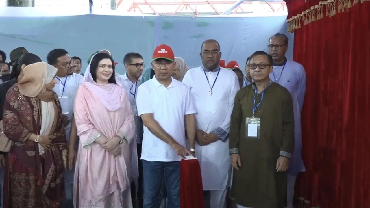 সিলেট নগর সুরক্ষা বাঁধ প্রকল্পের ভিত্তিপ্রস্তর স্থাপন করলেন প্রধানমন্ত্রী