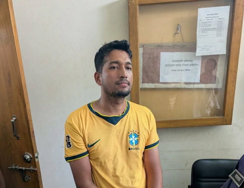 ব্রাহ্মণবাড়িয়ায় স্টেশন মাষ্টারের উপর হামলা, আটক-১
