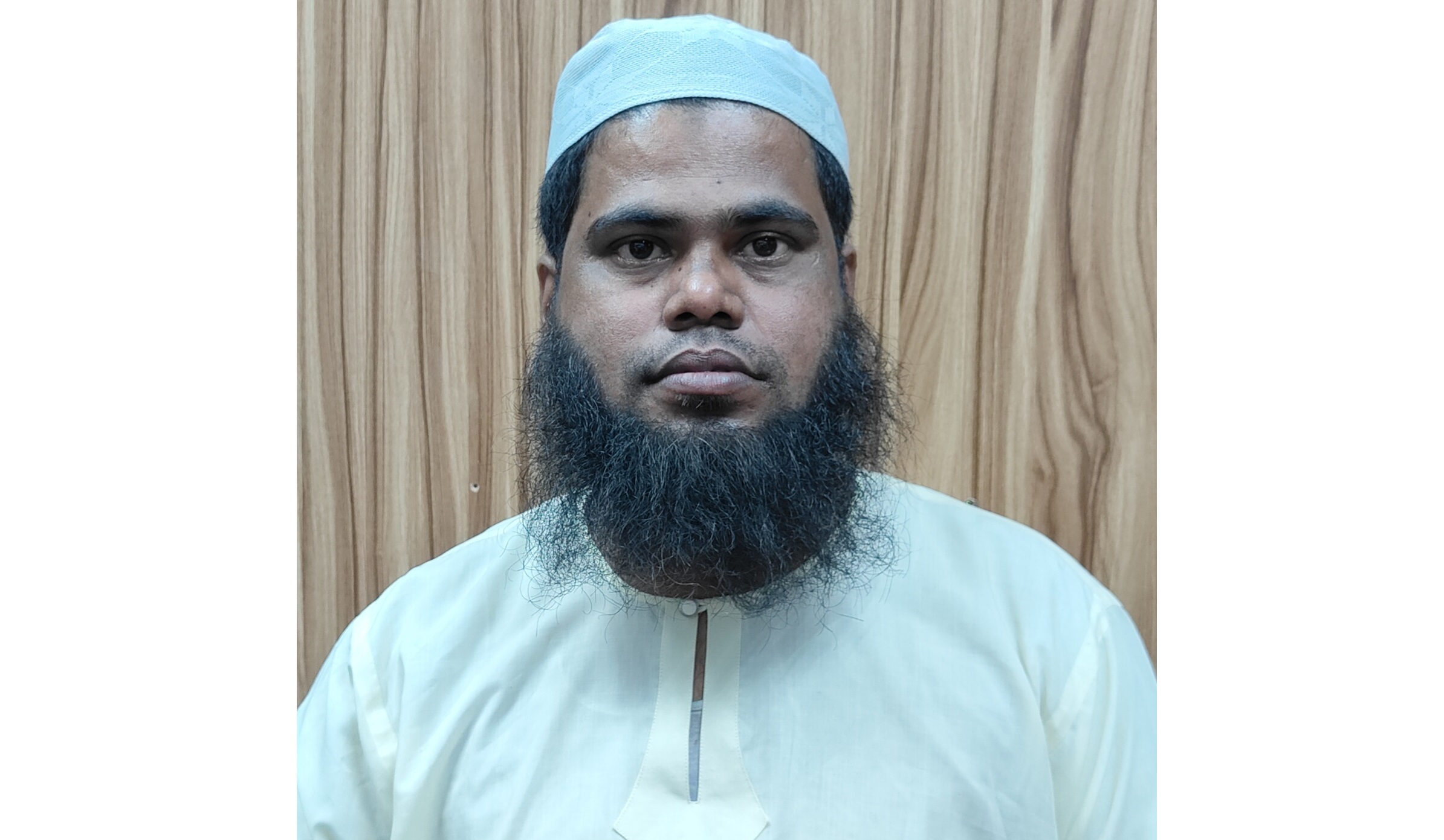 কুয়াকাটায় জমিজমা ও পরকীয়ার জেরে ইমামকে মারধরের অভিযোগ, আদালতে মামলা
