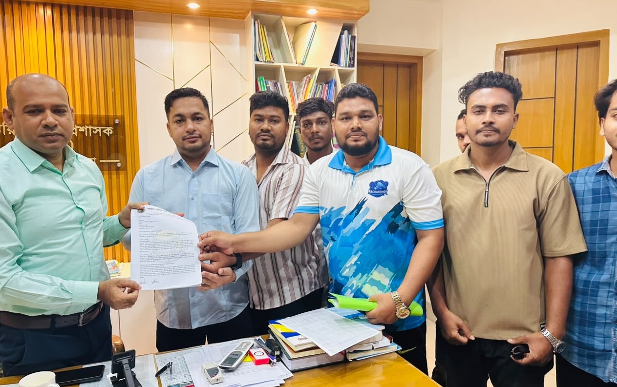 ডেপুটি স্পিকারকে সতর্ক করার দাবিতে প্রধানমন্ত্রীর কাছে পিসিসিপির স্মারকলিপি