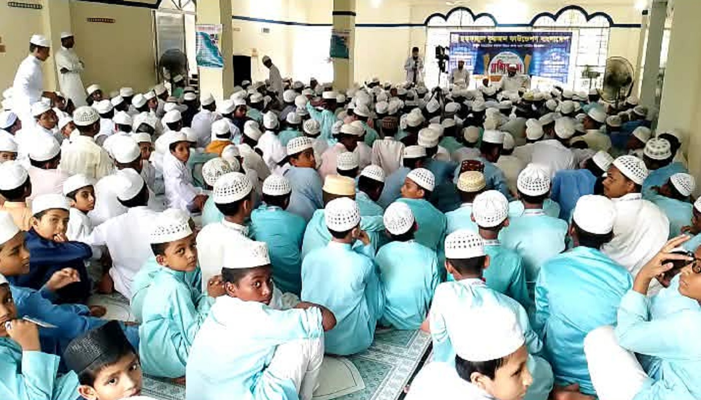 আন্তর্জাতিক মানের হাফেজ গড়তে বরিশালে ‘মাশকুল কুরআন’ প্রশিক্ষণ