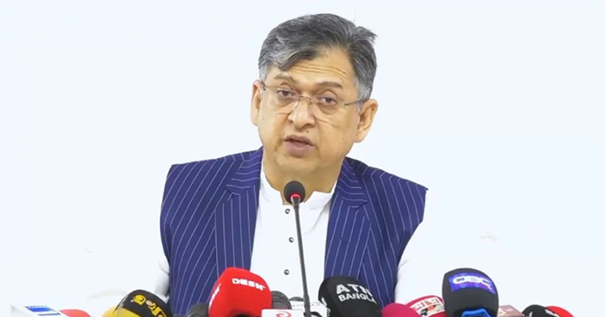সীমান্তে পুশইন ঠেকাতে সতর্ক বিজিবি: স্বরাষ্ট্রমন্ত্রী