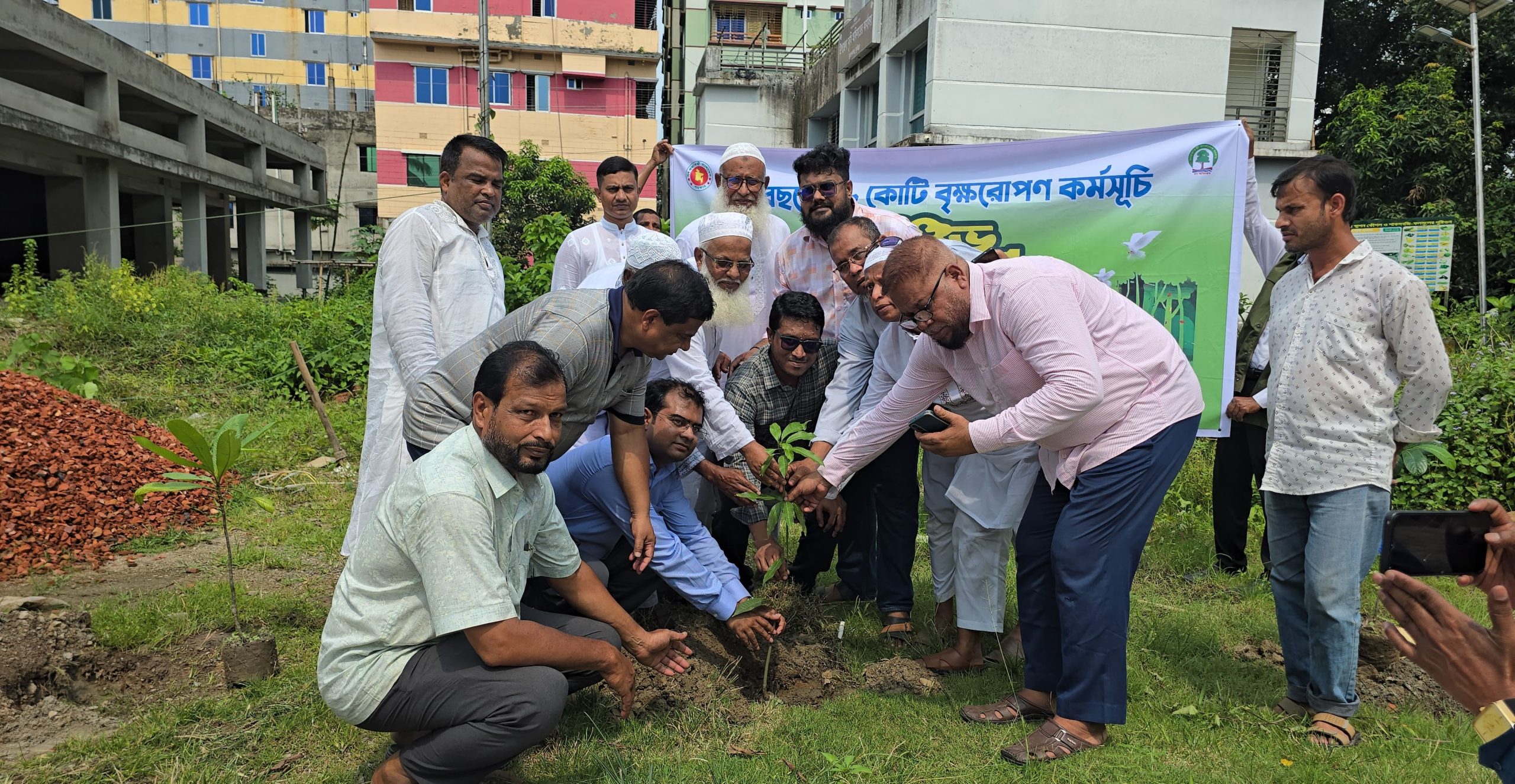 মুরাদনগরে বৃক্ষরোপণ কর্মসূচির উদ্বোধন, রোপণ হবে ৪১ হাজারের বেশি চারা