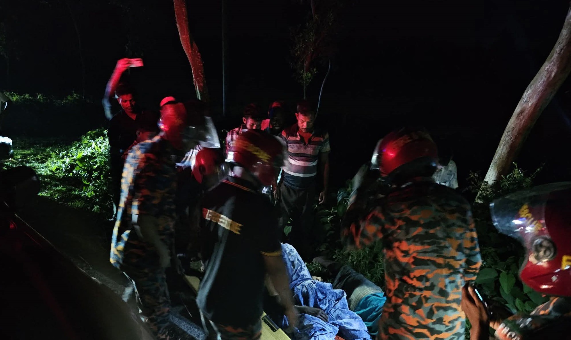 রংপুরের তারাগঞ্জে জিগাতলায় সড়ক দুর্ঘটনায় দুইজন আহত
