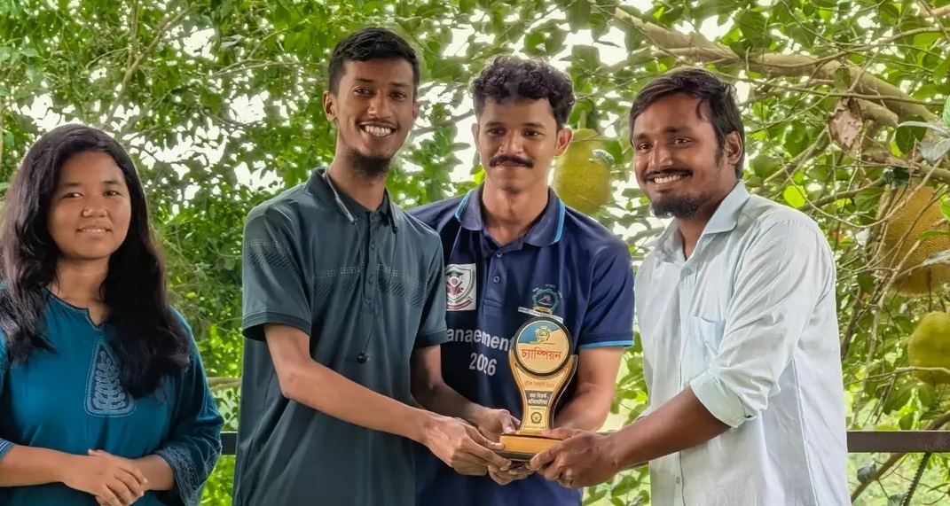 বিশ্বকাপ উন্মাদনায় রাবিপ্রবিতে রম্য বিতর্ক