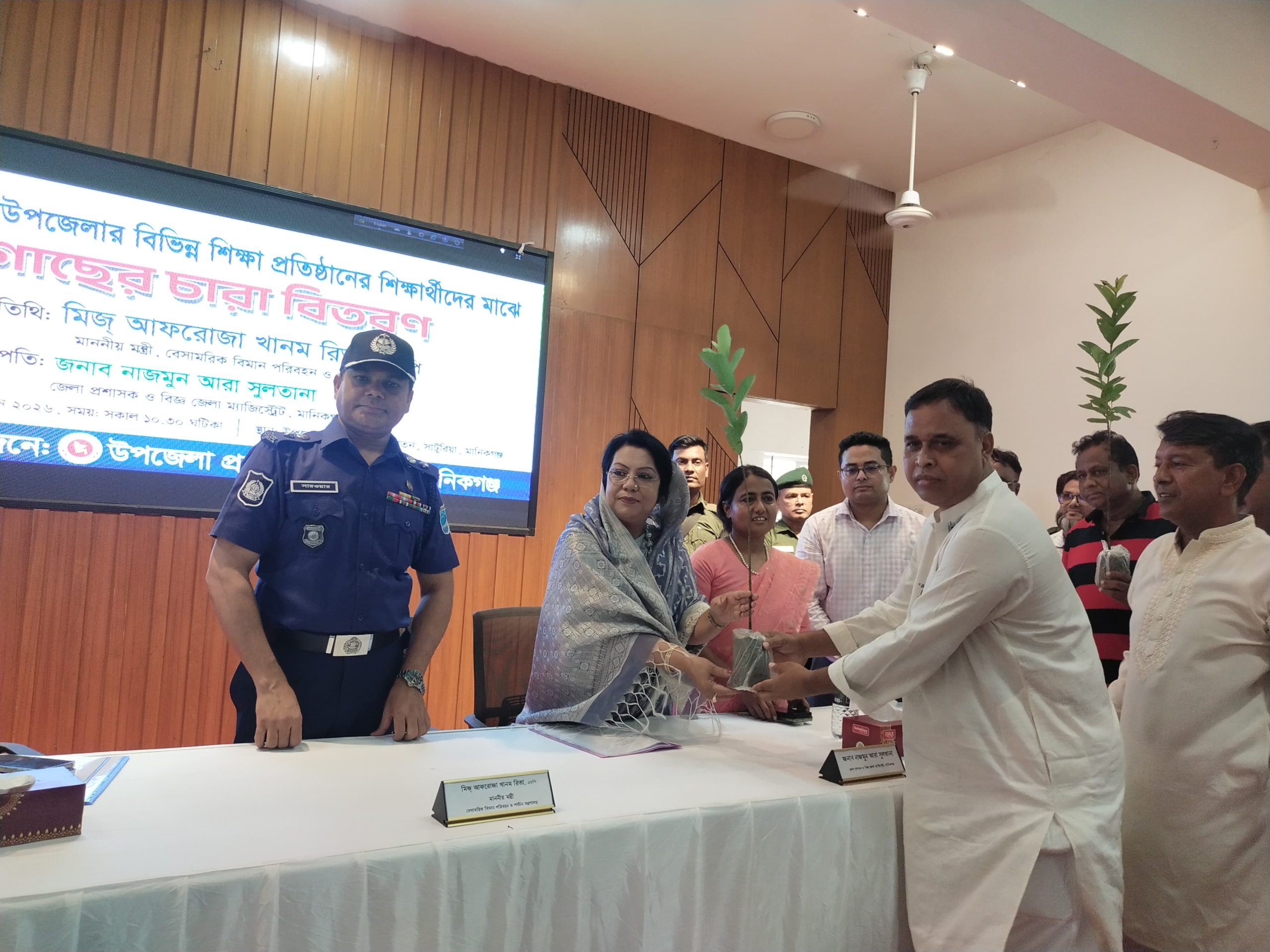 কারিগরি ও নারী শিক্ষায় সরকার-অভিভাবকের যৌথ উদ্যোগের আহ্বান বেসামরিক বিমান পরিবহন ও পর্যটন মন্ত্রীর