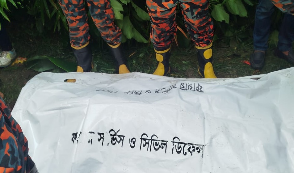 গৌরনদীতে বাসচাপায় মোটরসাইকেল আরোহী নিহত