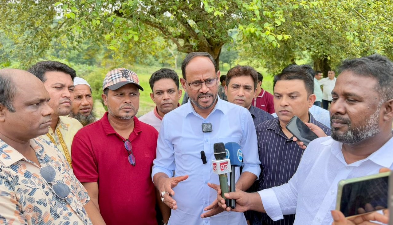 প্রান্তিক জনগোষ্ঠীকে অর্থনৈতিকভাবে সমৃদ্ধ করতে সরকার কাজ করছে: মৎস্য ও প্রাণিসম্পদ প্রতিমন্ত্রী