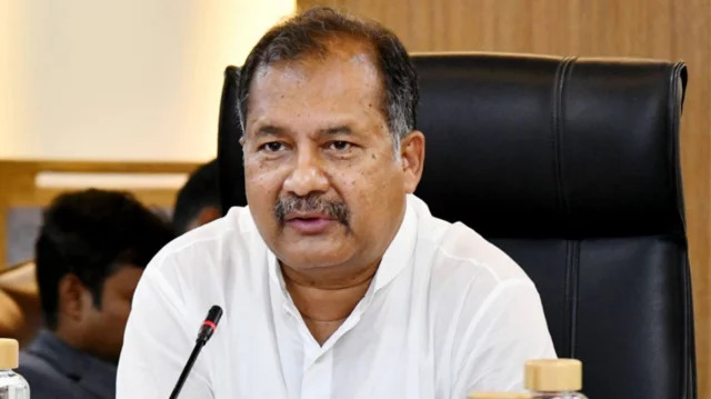 সরকারি সফরে চীন যাচ্ছেন তথ্যমন্ত্রী