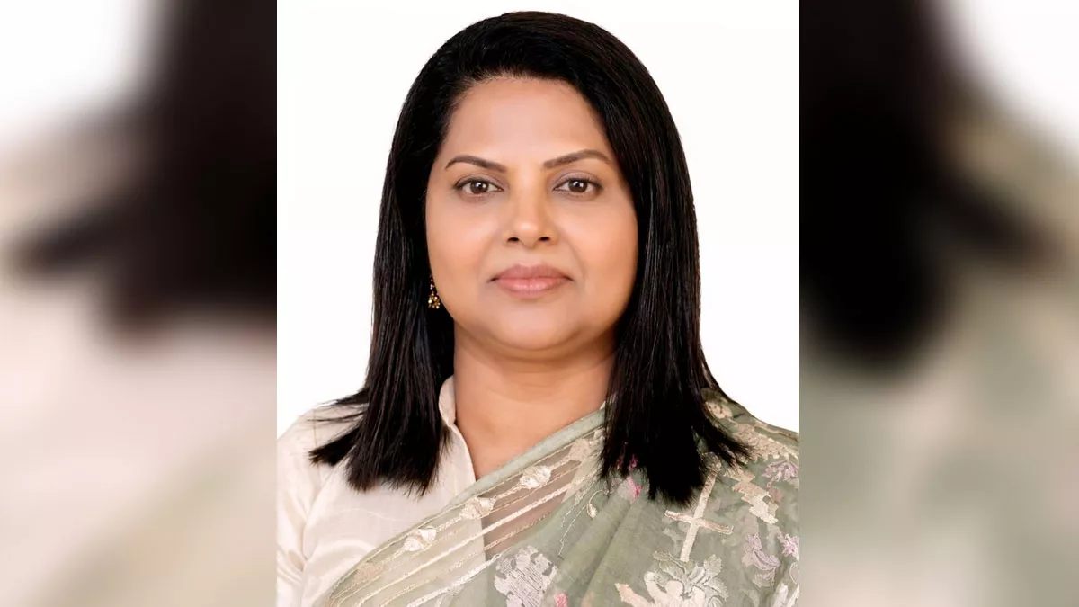 সর্বোচ্চ জাকাত সংগ্রহে জাতীয় স্বীকৃতি পেলেন ডিসি ফরিদা