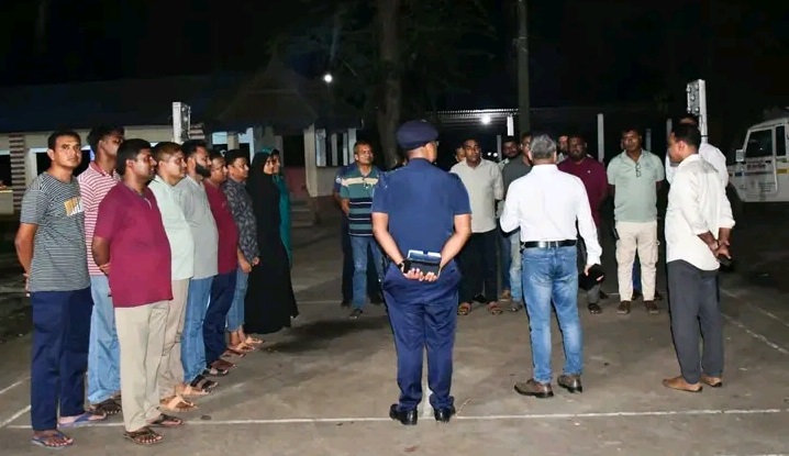 আত্রাই থানা পরিদর্শনে পুলিশ সুপার, জনবান্ধব পুলিশিং জোরদারের নির্দেশ