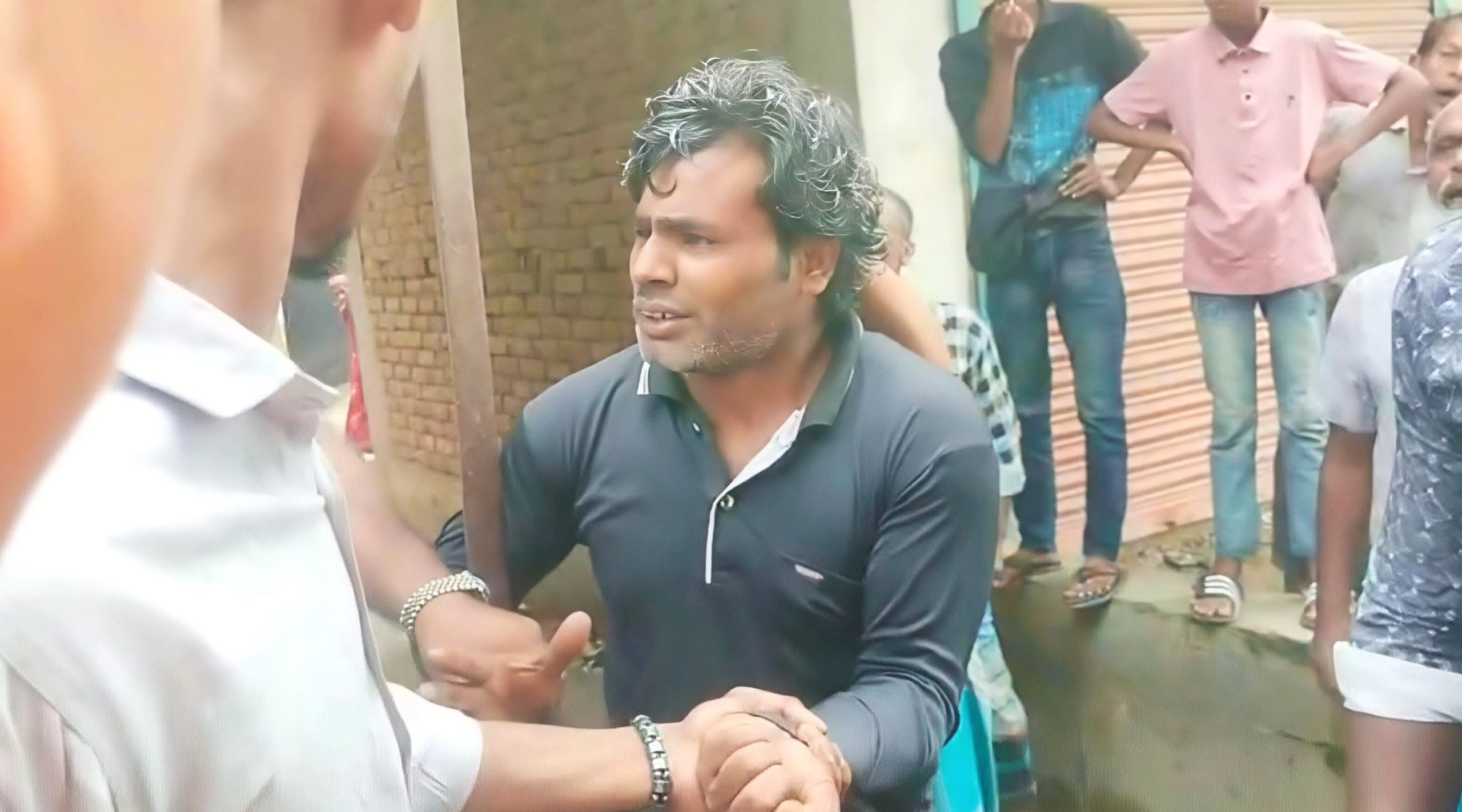 নড়াইলে ৫ বছরের শিশুকে ধর্ষণের পর হত্যা, অভিযুক্ত আটক