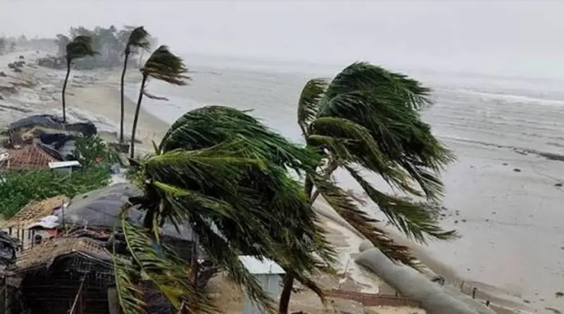 দুপুরের মধ্যে ৯ জেলায় ঝড়ের আভাস