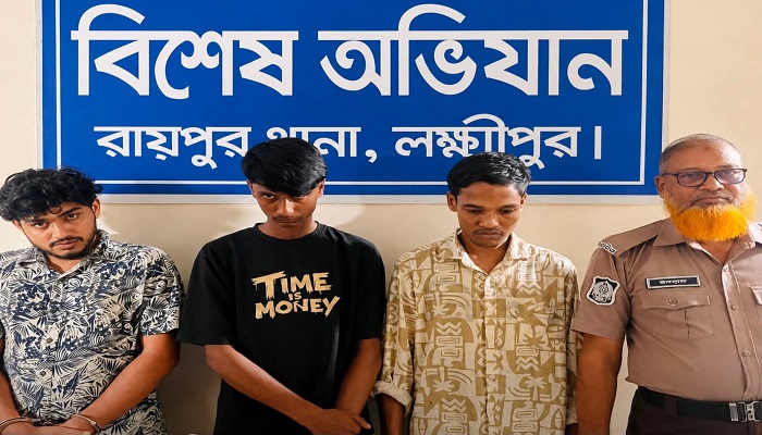 ইয়াবা বিক্রির অভিযোগে রায়পুরে ‘কয়লা’সহ তিনজন গ্রেপ্তার