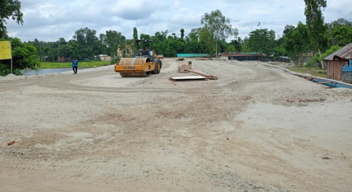 ভূমি অধিগ্রহণের জটিলতায় কুড়িগ্রামে বাইপাস সড়ক নির্মাণে ধীরগতি