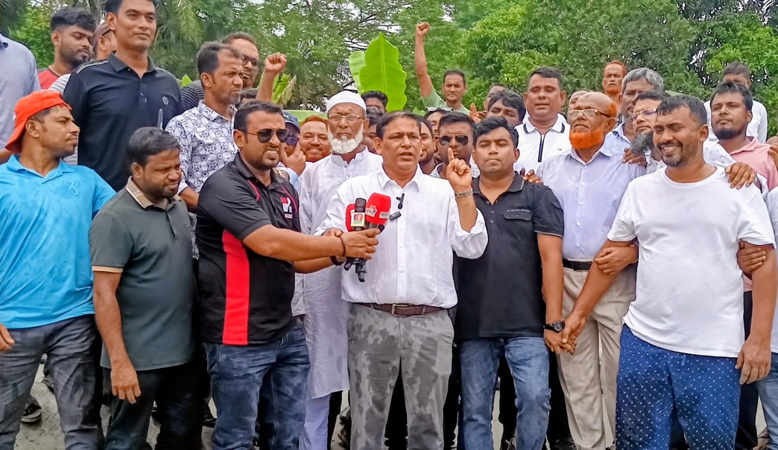 মুখ সামলান আর তা না হলে শরীর সামলাতে পারবেন না: এমপি খোকন তালুকদার
