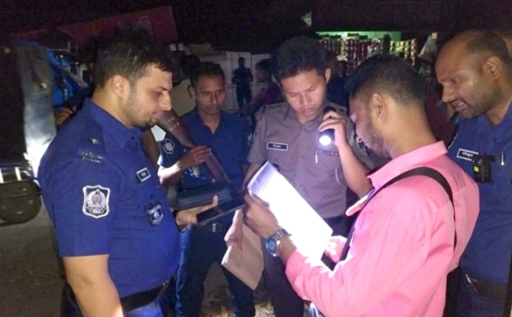 মাদক ও কিশোর গ্যাং নিয়ন্ত্রণে বিশেষ অভিযানে নেমেছে আলীকদম থানা পুলিশ