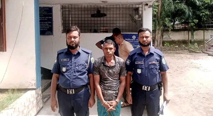 আত্রাইয়ে চুরি-ডাকাতিসহ পাঁচ মামলার আসামি গ্রেফতার