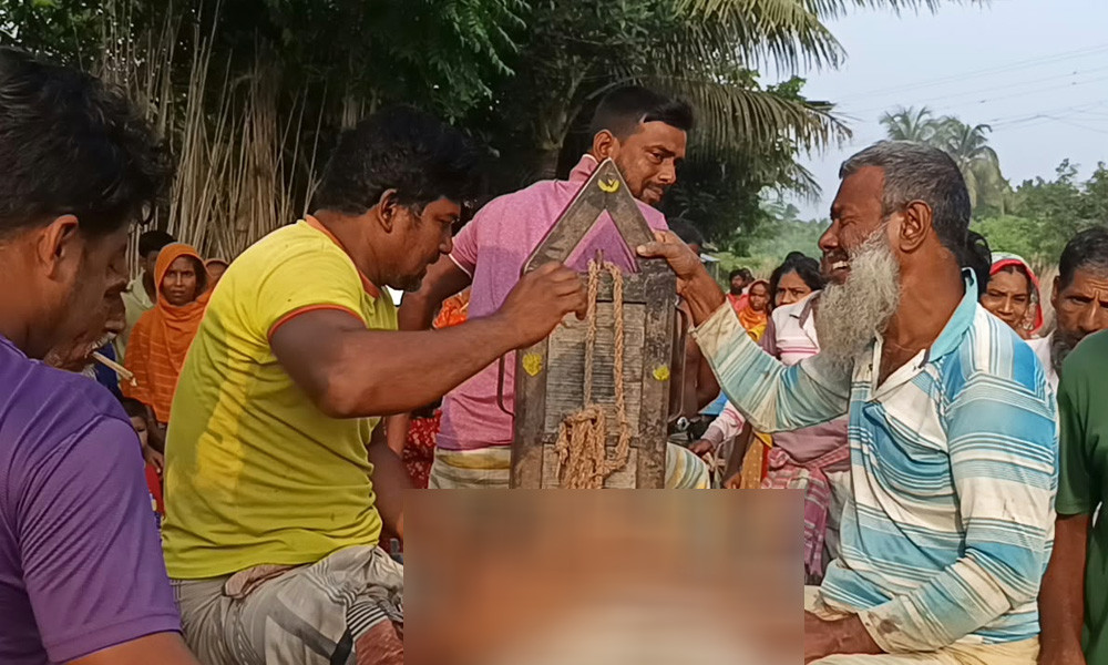লালপুরে লাশবাহী অ্যাম্বুলেন্সের ধাক্কায় পথচারী নিহত