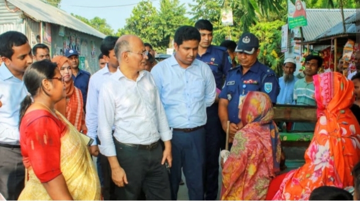 কুড়িগ্রামে সারের সুষ্ঠু বণ্টন নিশ্চিতের নির্দেশ বিভাগীয় কমিশনারের