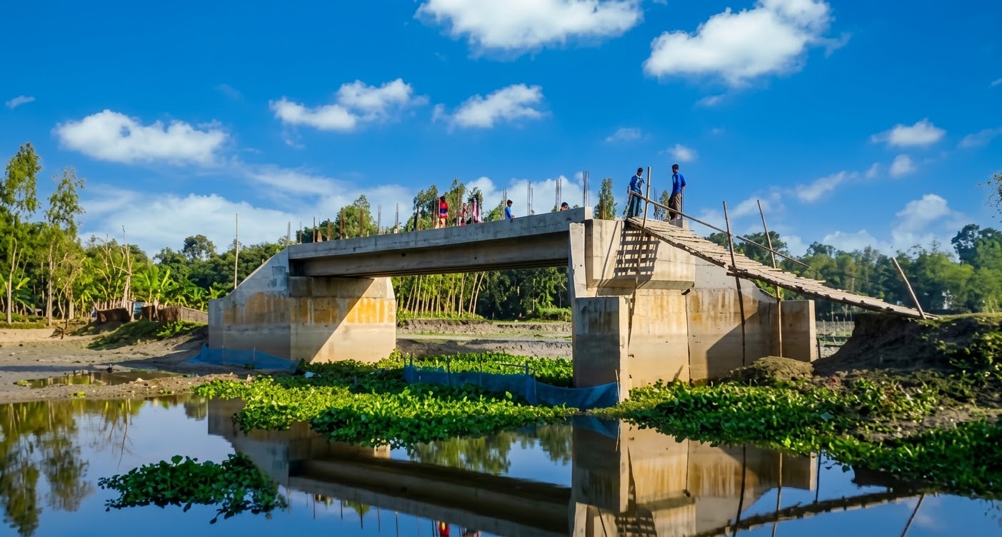 ৭৮ লাখ টাকার সেতু, নেই সংযোগ সড়ক