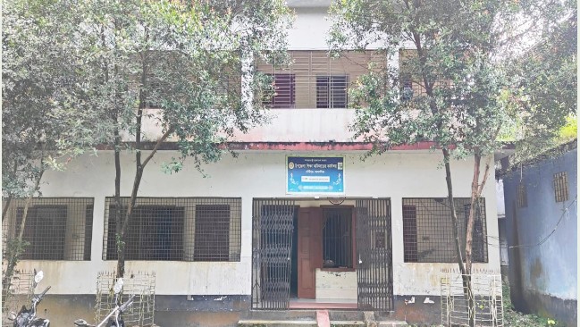 ৭৭ বিদ্যালয়ে প্রধান শিক্ষক নেই, ৪৭ সহকারী পদ শূন্য-গৌরীপুরে শিক্ষা কার্যক্রমে সংকট