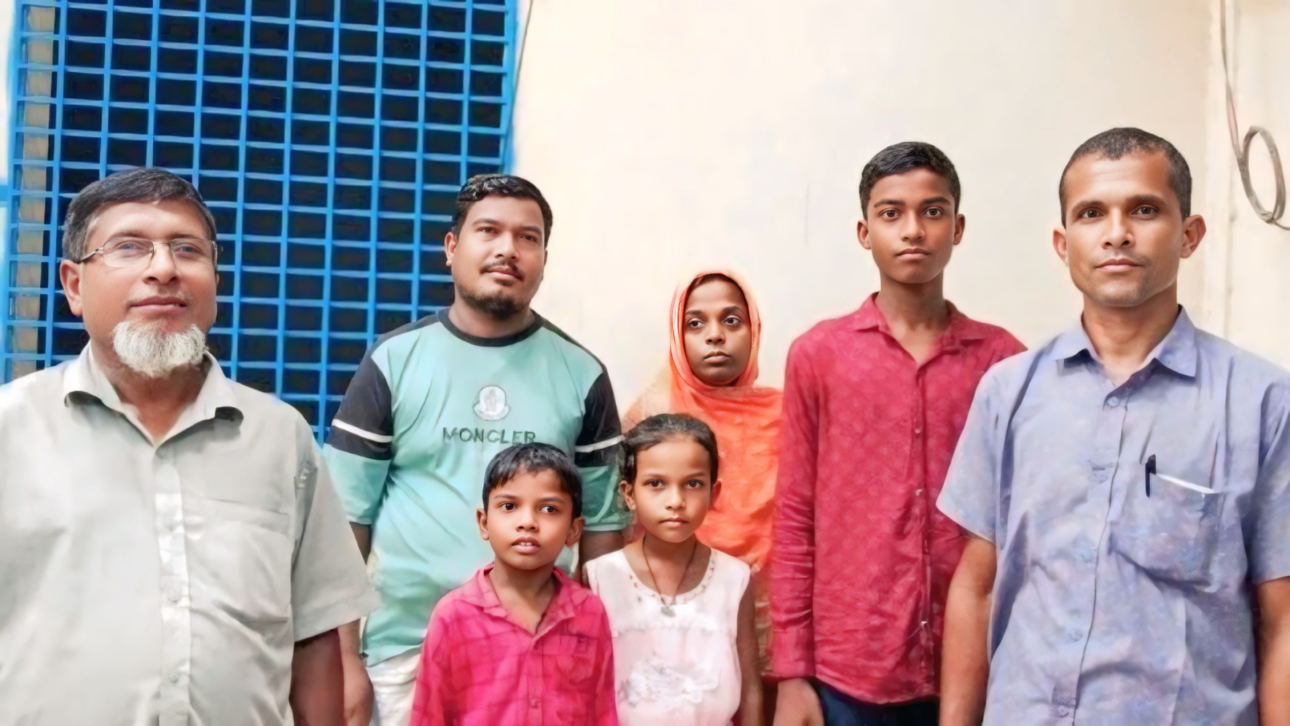 নওগাঁয় খ্রিষ্টান ধর্ম ছেড়ে একই পরিবারের ৫ জনের ইসলাম ধর্ম গ্রহণ