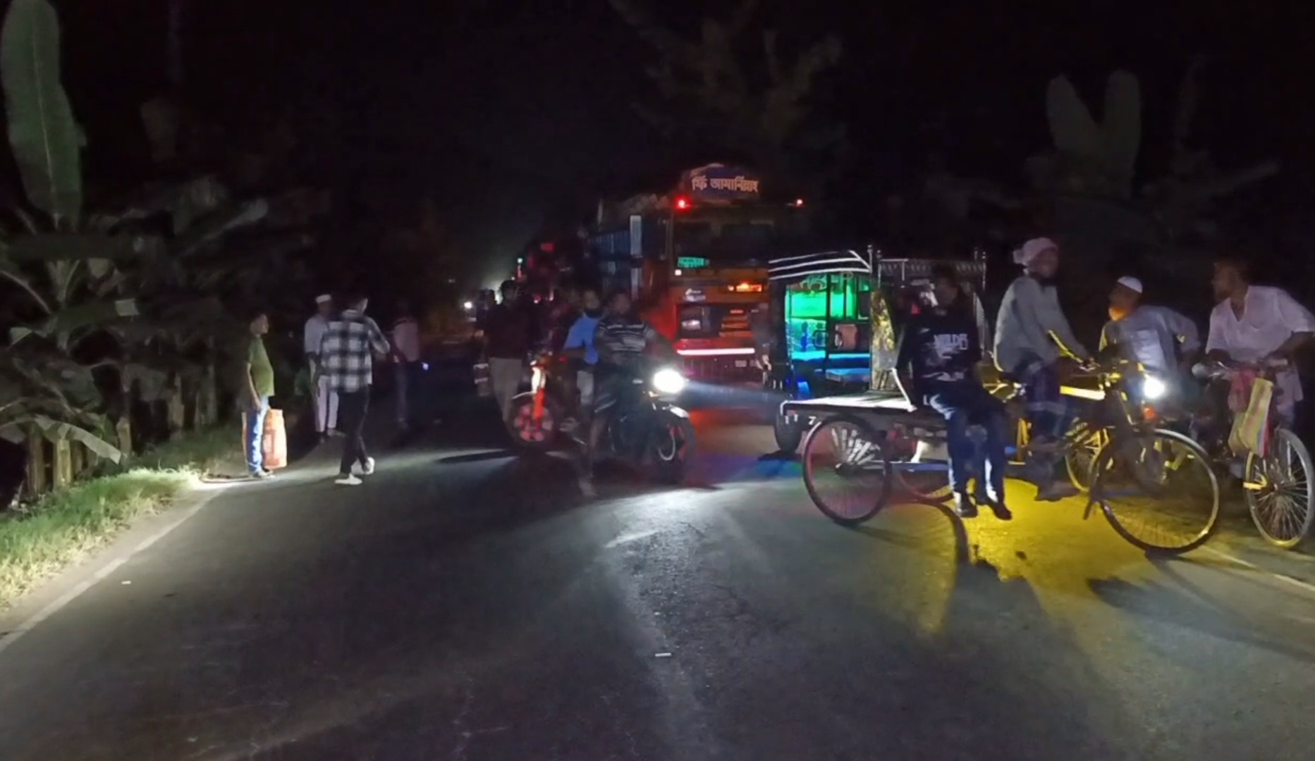 মাদারীপুরে ট্রাকের চাকায় পিষ্ট হয়ে ইতালি প্রবাসী নিহত