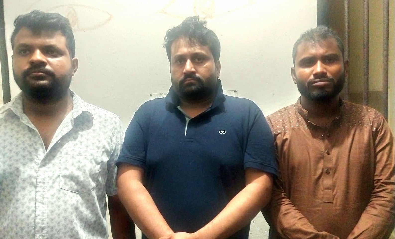 ঝিনাইদহে নিষিদ্ধ ঘোষিত ছাত্রলীগের কেন্দ্রীয় নেতা সহ আটক ৩