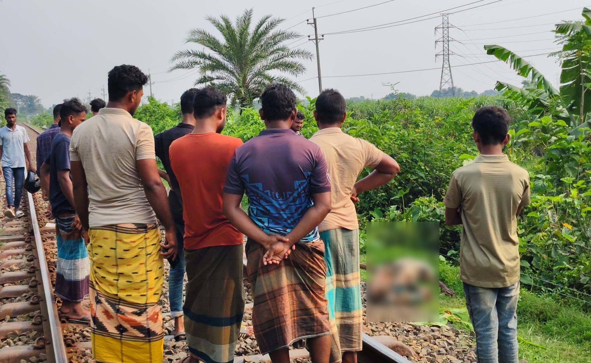 কালীগঞ্জে ট্রেনে কাটা পড়ে বৃদ্ধ নিহত