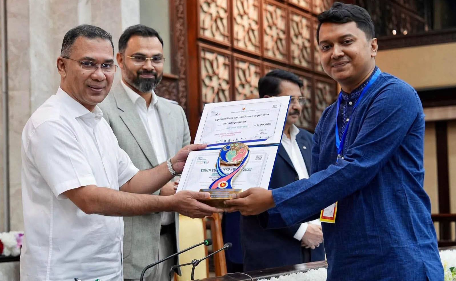 ন্যাশনাল ইয়ুথ ভলান্টিয়ার এ্যাওয়ার্ড -২০২৬ পেয়েছেন  ঝালকাঠির তরুণ সংগঠক আরিফুর রহমান