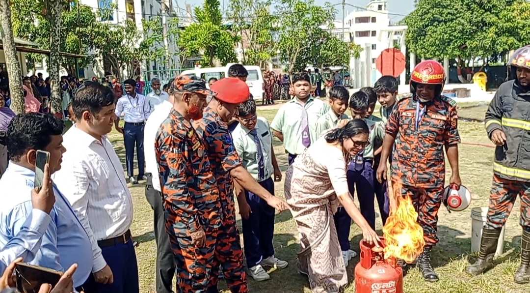 নাটোরে নানা আয়োজনে আন্তর্জাতিক দুর্যোগ প্রশমন দিবস পালিত