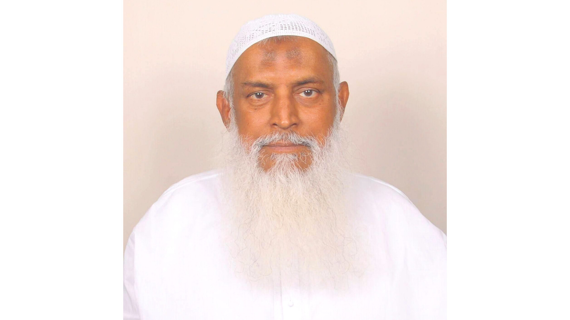 রিয়াদ বিমানবন্দরে হামলার তীব্র নিন্দা ও ক্ষোভ প্রকাশ, আহত বাংলাদেশিদের পাশে ধর্মমন্ত্রী কায়কোবাদ