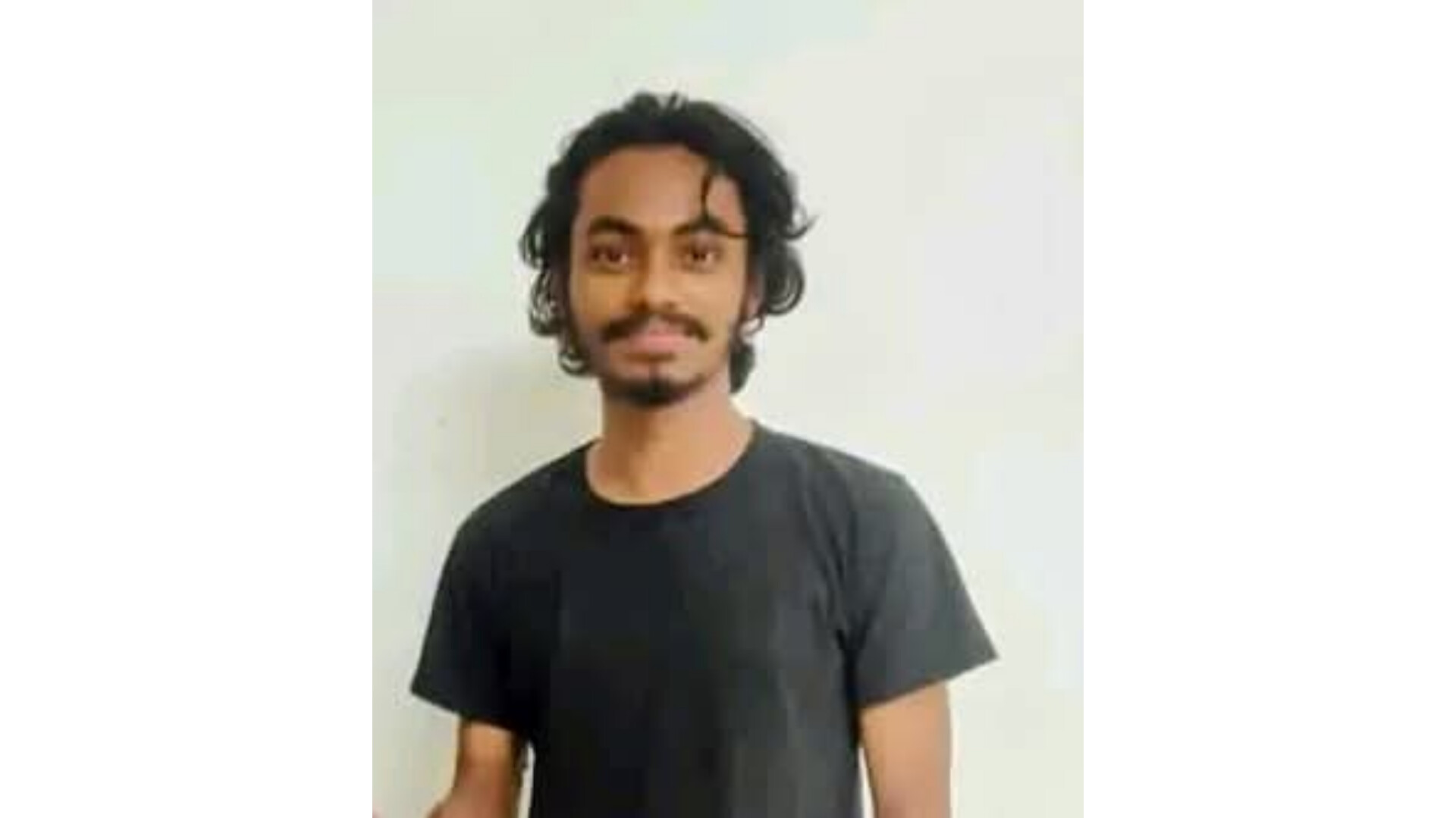 হলের সিসিটিভি ভাঙচুরের অভিযোগে কুবি শিক্ষার্থীকে শোকজ