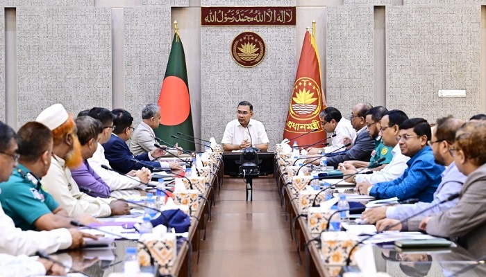 ঢাকায় প্রতি রুটে চলবে নির্দিষ্ট এক কোম্পানির বাস: প্রধানমন্ত্রী