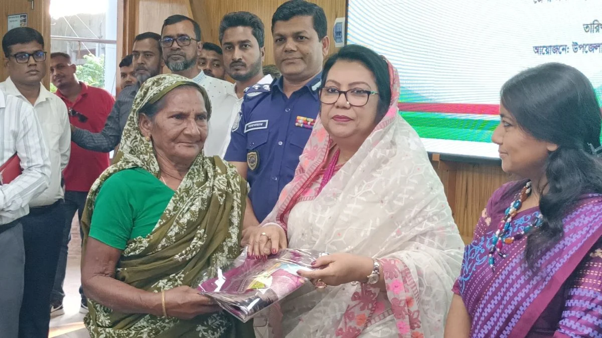 ধর্ম-বর্ণ নির্বিশেষে সবাইকে দেশের কল্যাণে কাজ করতে হবে : খাদ্যমন্ত্রী